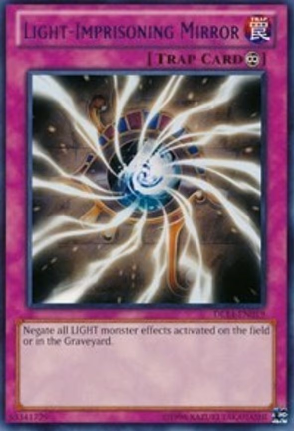 Light-Imprisoning Mirror (Blue)